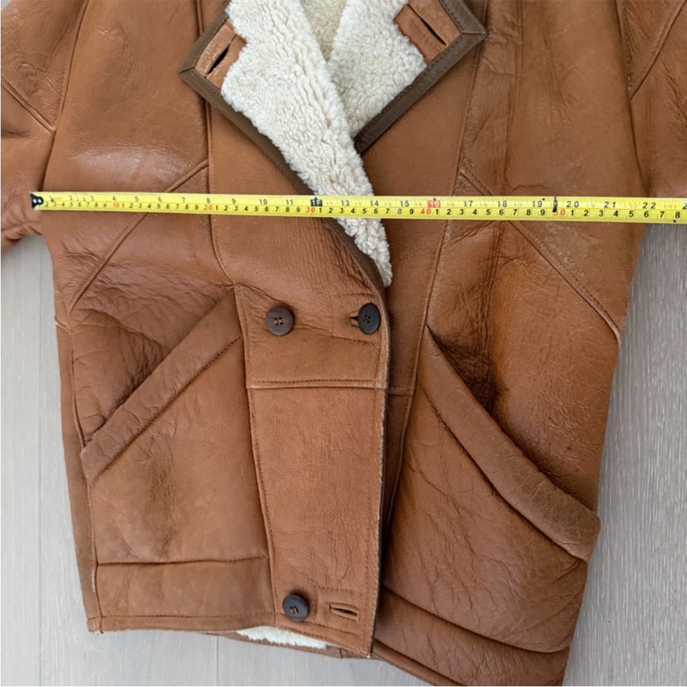 Vintage Leather Shearling Jacket - Picture 9 of 16
